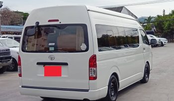 TOYOTA 2WD 2019 3.0 MT COMMUTER WHITE  8637 full