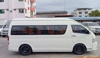 TOYOTA 2WD 2019 3.0 MT COMMUTER WHITE  8637 full