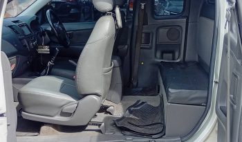 VIGO 2WD 2014 2.7J MT SMART CAB SILVER  6365 full