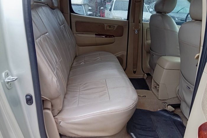 VIGO 4WD 2008 2.5E MT DOUBLE CAB SILVER  1227 full