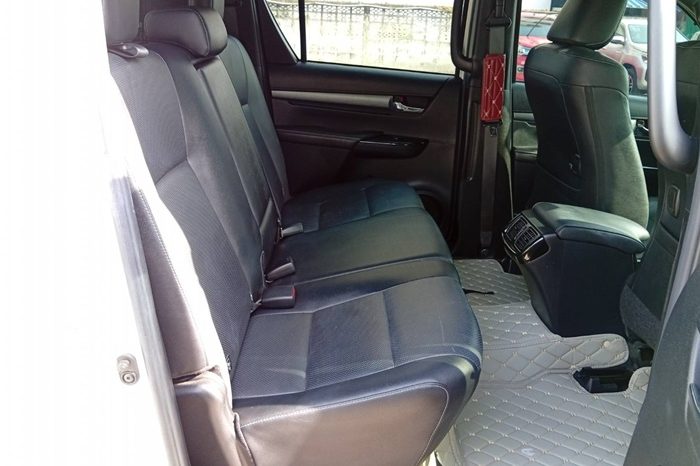 ROCCO 4WD 2021 2.8G AT DOUBLE CAB WHITE  5639 full