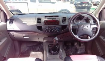 VIGO 2WD 2015 2.7J MT SMART CAB SILVER  685 full