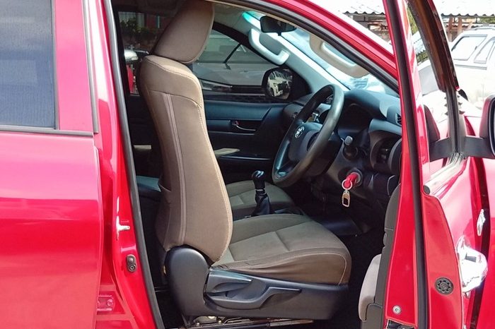 REVO 4WD 2017 2.4E MT DOUBLE CAB RED  1334 full