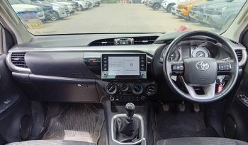 REVO 4WD 2021 2.4 MID MT SMART CAB SILVER  6274 full