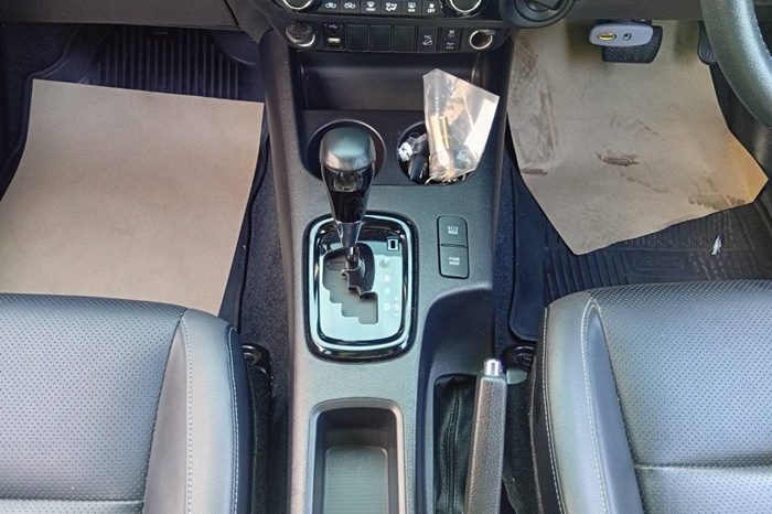 ROCCO 4WD 2021 2.8 HIGHT AT SMART CAB WHITE  1911 full