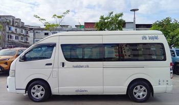 TOYOTA 2WD 2018 3.0 AT COMMUTER WHITE  3920 full