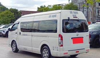 TOYOTA 2WD 2018 3.0 AT COMMUTER WHITE  3920 full