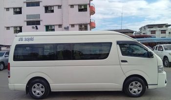 TOYOTA 2WD 2018 3.0 AT COMMUTER WHITE  3920 full