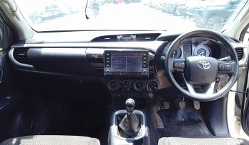 REVO 4WD 2020 2.4 MID MT SMART CAB WHITE  8082 full