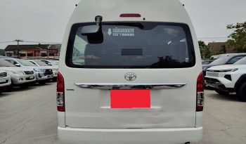 TOYOTA 2WD 2019 3.0 AT COMMUTER WHITE  3183 full