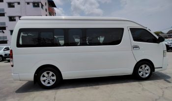 TOYOTA 2WD 2019 3.0 AT COMMUTER WHITE  3183 full