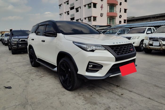 TOYOTA 4WD 2020 2.4V AT FORTUNER WHITE  397 full