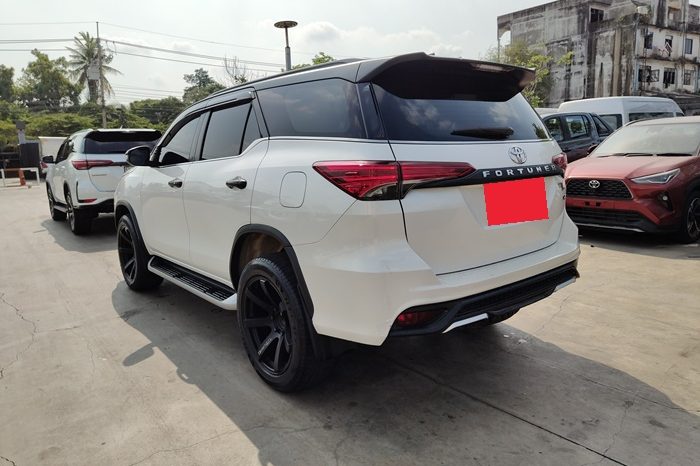 TOYOTA 4WD 2020 2.4V AT FORTUNER WHITE  397 full