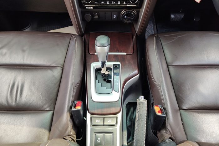 TOYOTA 4WD 2020 2.4V AT FORTUNER WHITE  397 full