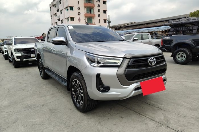 REVO PRE 2021 2.4 MID AT DOUBLE CAB SILVER  5033 full