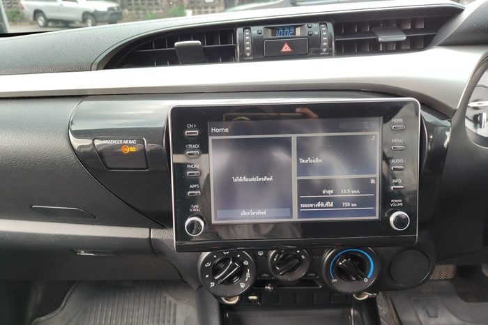 REVO PRE 2021 2.4 MID AT DOUBLE CAB SILVER  5033 full