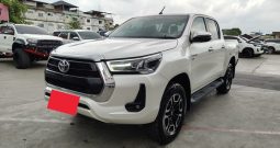 REVO 4WD 2020 2.8 HIGHT AT DOUBLE CAB WHITE  4228
