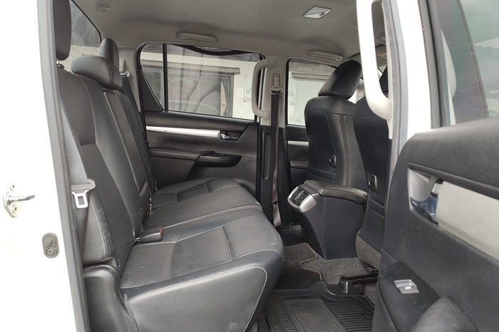 REVO 4WD 2020 2.8 HIGHT AT DOUBLE CAB WHITE  4228 full