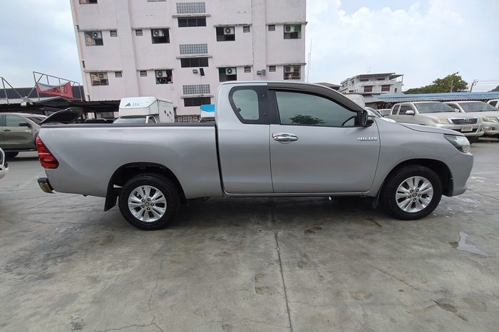 REVO 2WD 2017 2.4J MT SMART CAB SILVER  3829 full