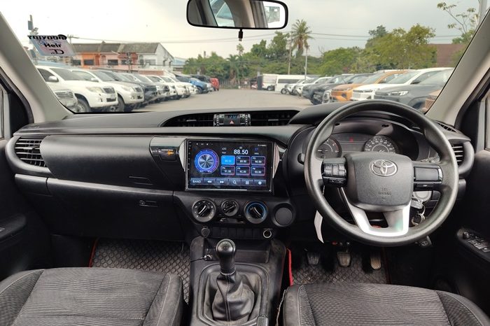REVO 2WD 2017 2.4J MT SMART CAB SILVER  3829 full