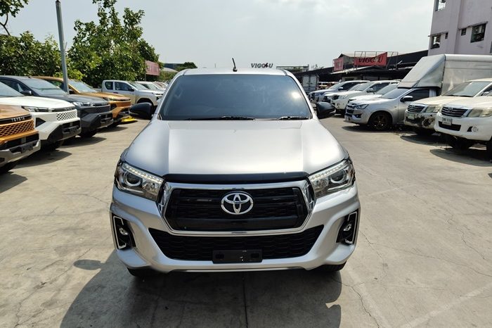 REVO 4WD 2018 2.4E MT DOUBLE CAB SILVER  6541 full