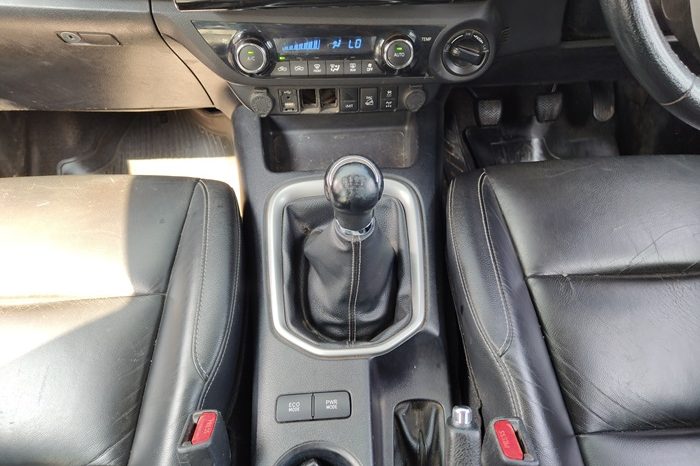 REVO 4WD 2020 2.8 HIGHT MT DOUBLE CAB SILVER  7199 full