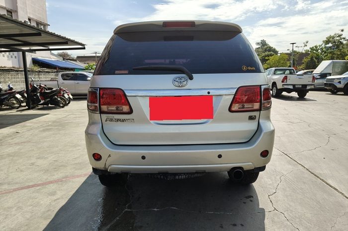 TOYOTA 4WD 2006 3.0V AT FORTUNER SILVER  7011 full