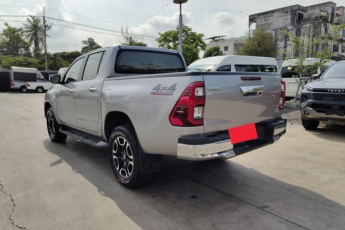 REVO 4WD 2021 2.4 MID MT DOUBLE CAB SILVER  5483 full