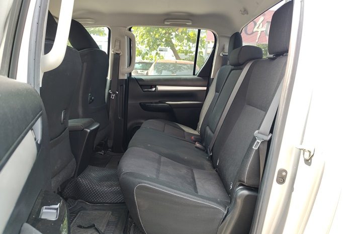 REVO 4WD 2020 2.4 MID MT DOUBLE CAB SILVER  6024 full
