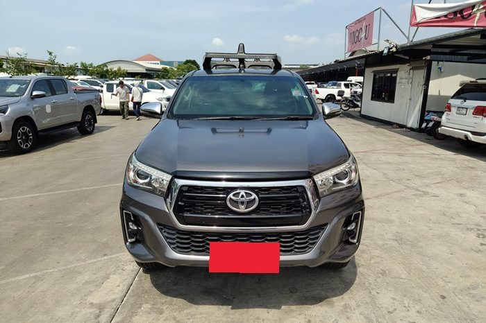 REVO PRE 2019 2.4E AT DOUBLE CAB DAARK GREY  6101 full