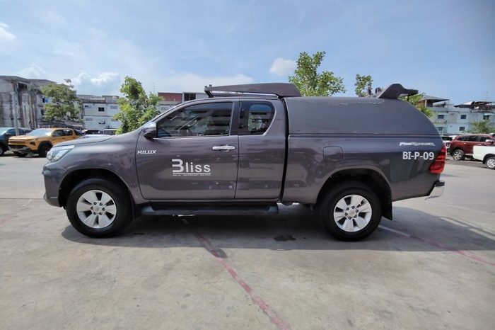 REVO PRE 2019 2.4E AT DOUBLE CAB DAARK GREY  6101 full