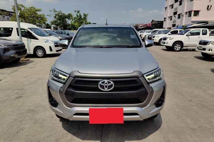 REVO 4WD 2021 2.4 MID MT SMART CAB SILVER  6005 full