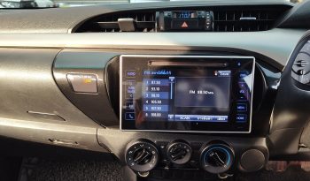 REVO PRE 2020 2.4E AT DOUBLE CAB WHITE  580 full