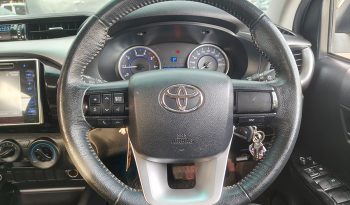 REVO PRE 2020 2.4E AT DOUBLE CAB WHITE  580 full