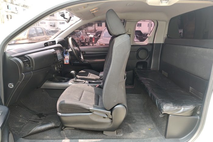 REVO 2WD 2021 2.4 ENTRY AT SMART CAB WHITE  4654 full