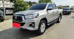REVO PRE 2020 2.4E AT DOUBLE CAB SILVER  9059