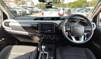REVO PRE 2020 2.4E AT DOUBLE CAB SILVER  9059 full