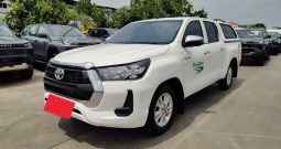 REVO 2WD 2021 2.4 MID AT DOUBLE CAB WHITE  5134