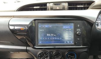 REVO 2WD 2020 2.4 MID AT SMART CAB WHITE  3203 full