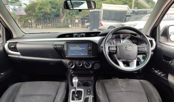 REVO 2WD 2020 2.4 MID AT DOUBLE CAB WHITE  1749 full
