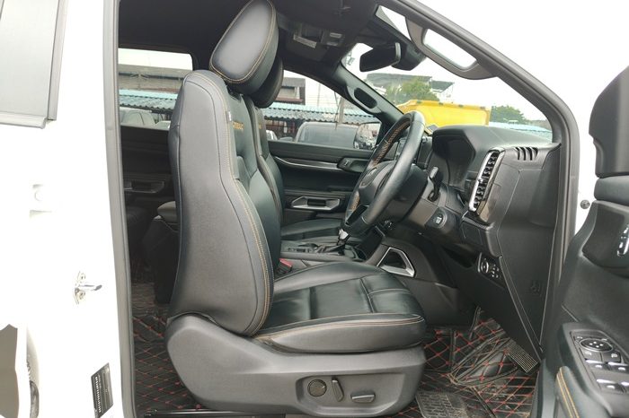 FORD 2WD 2024 2.0 AT DOUBLE CAB WHITE  644 full