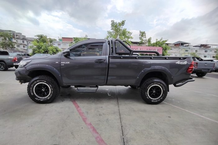 REVO 4WD 2020 2.8J MT STANDARD DARK GREY  123 full