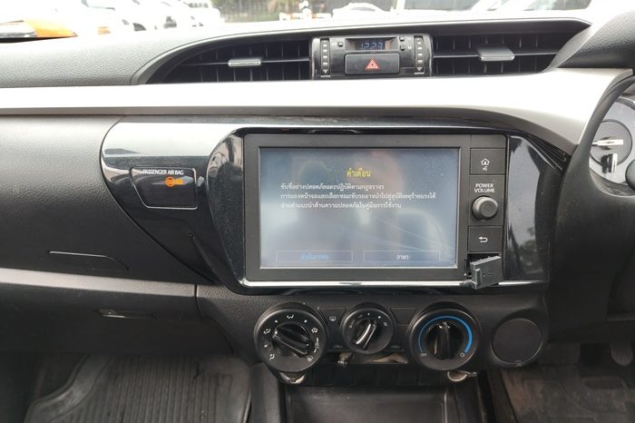 REVO PRE 2021 2.4 ENTRY AT DOUBLE CAB SILVER  2152 full