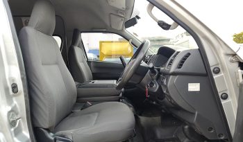 TOYOTA 2WD 2019 3.0 MT COMMUTER SILVER  3128 full
