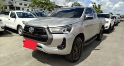REVO 4WD 2020 2.4 MID MT SMART CAB SILVER  2607