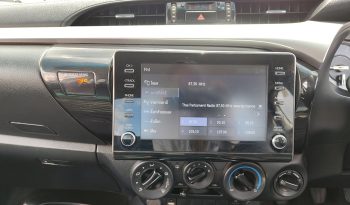 REVO 4WD 2020 2.4 MID MT SMART CAB SILVER  2607 full