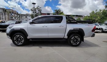 REVO PRE 2024 2.4 MID AT DOUBLE CAB SILVER  5430 full