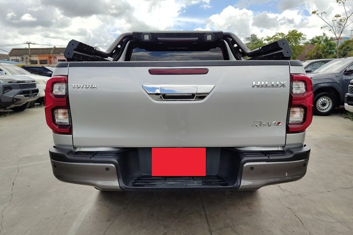 REVO PRE 2024 2.4 MID AT DOUBLE CAB SILVER  5430 full