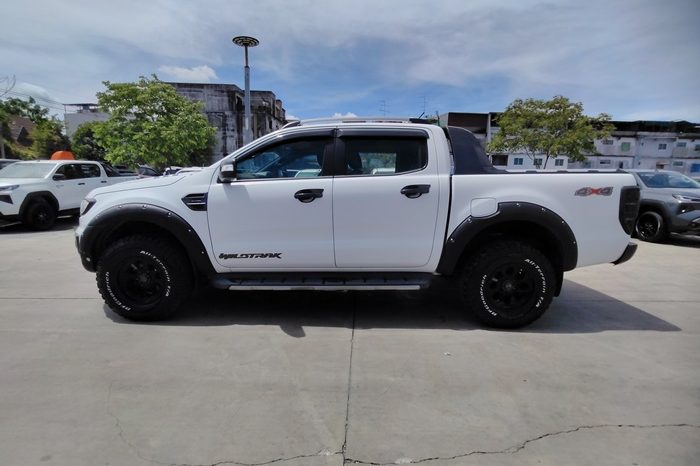 FORD 4WD 2019 2.0 AT DOUBLE CAB WHITE  4880 full