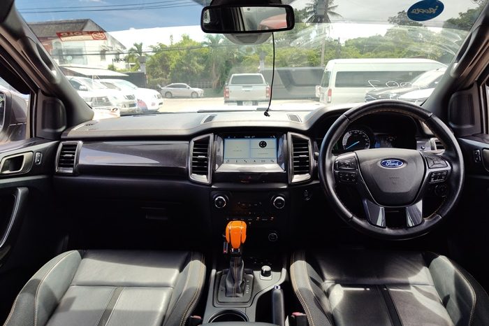 FORD 4WD 2019 2.0 AT DOUBLE CAB WHITE  4880 full